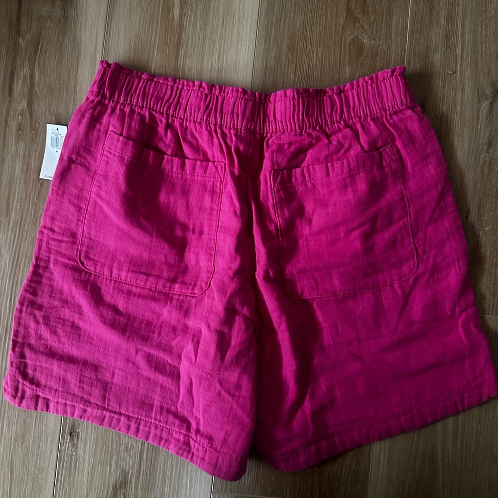 Old Navy NWT shorts, size M. Hot pink, elastic waist, soft muslin cotton - Picture 5 of 8